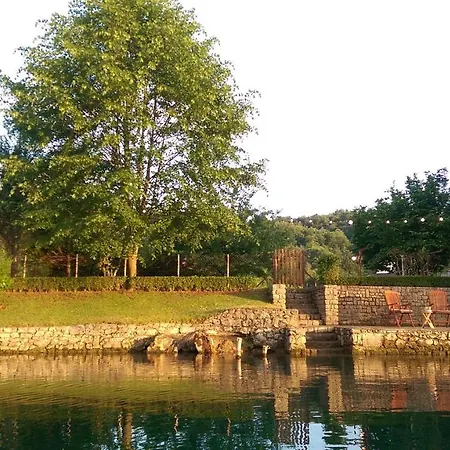 Una Verde Casa de Férias Bihać